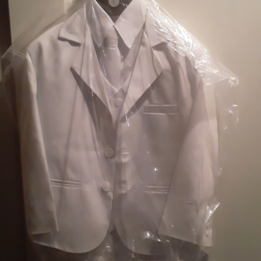 White tuxedo/White baptistism tux